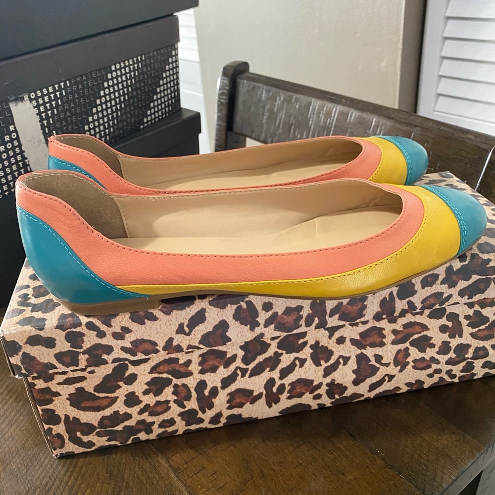 Multi colored flats - Picture 4 of 4